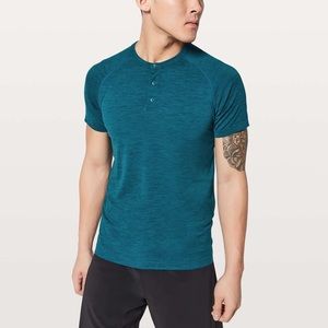 Lululemon metal vent tech SS